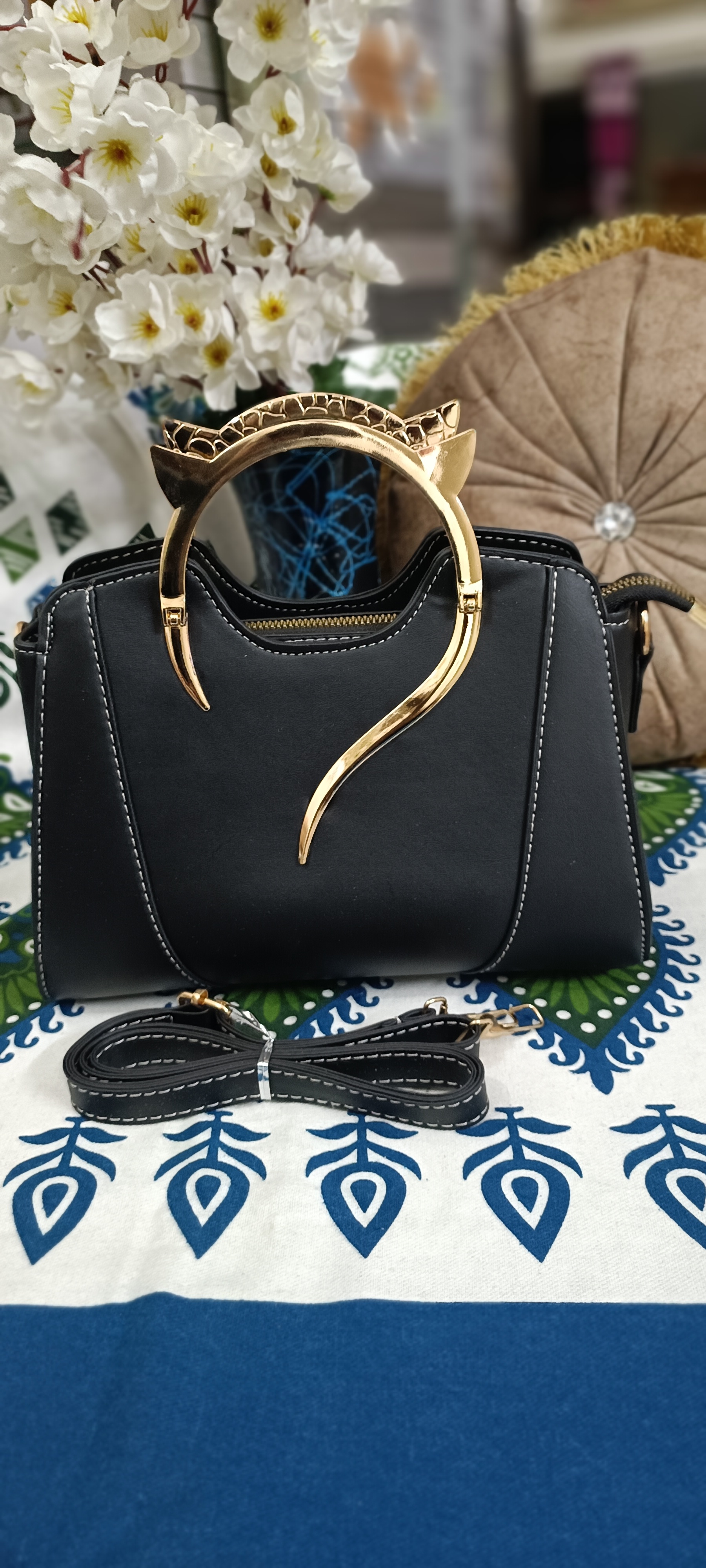 Cat desing ladies bag